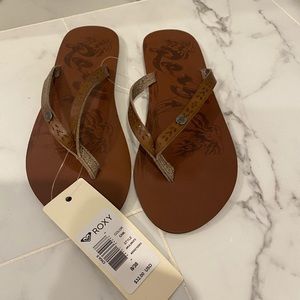 Foxy Chia Sandal size 8
